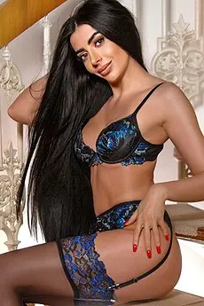 Gwen (27) London Escort